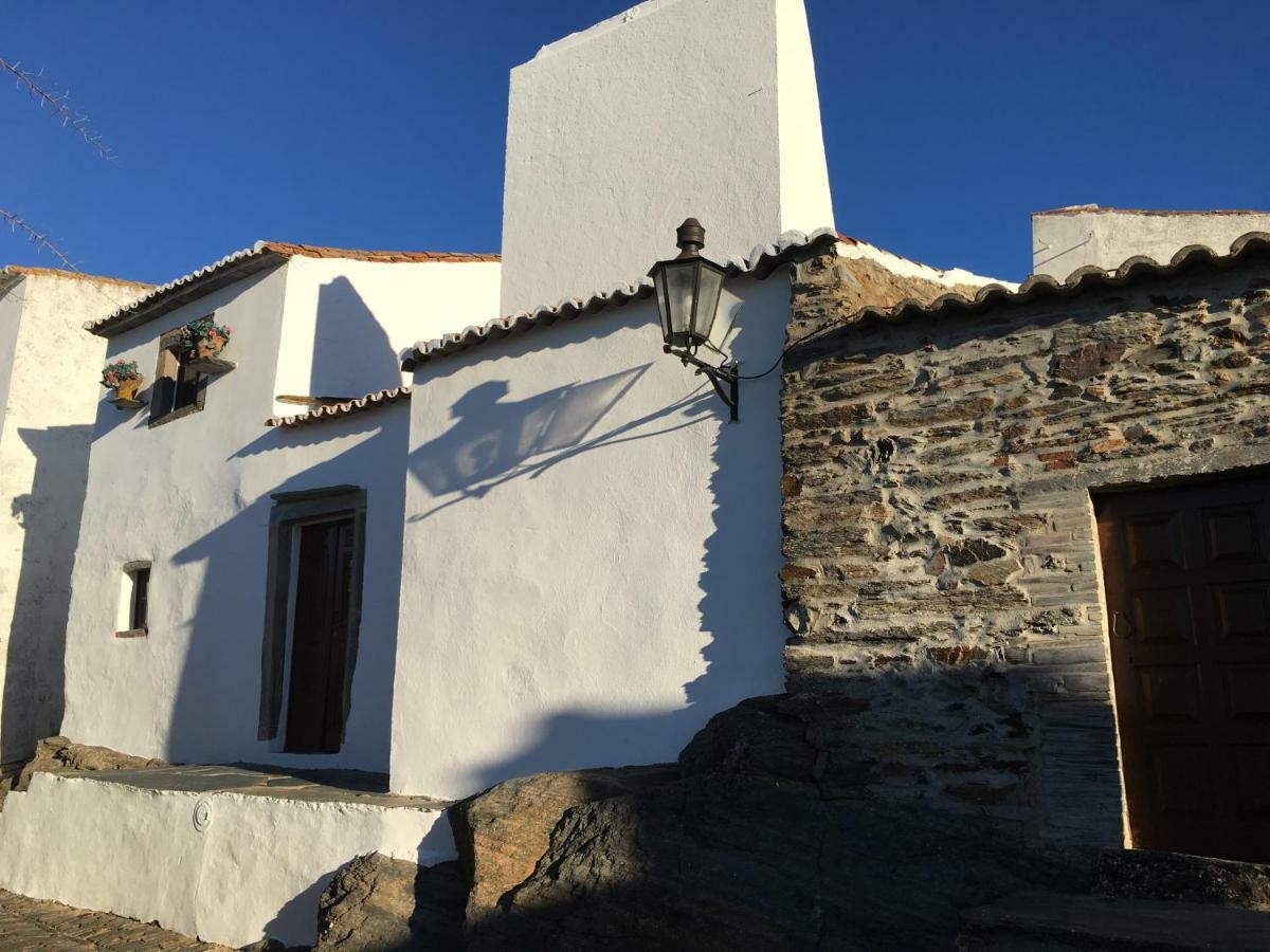Casa D' Santiago Guest House Monsaraz Bagian luar foto